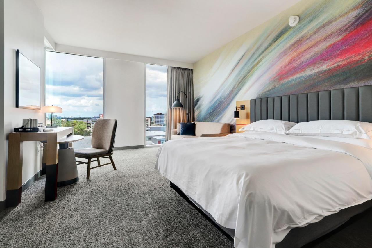Hilton University Of Houston Bagian luar foto