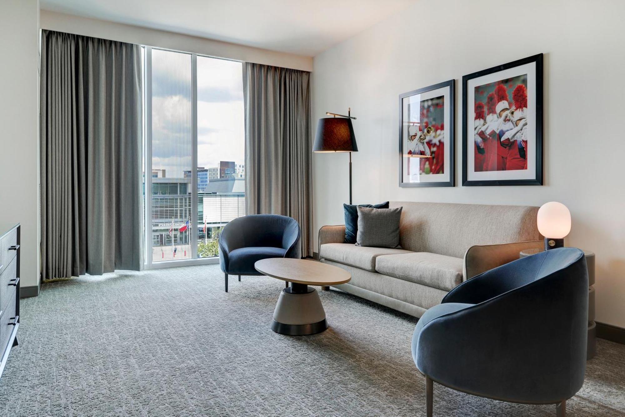 Hilton University Of Houston Bagian luar foto